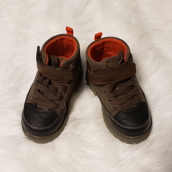 Carter's Mid-top Shoes - Picture 2 of 4